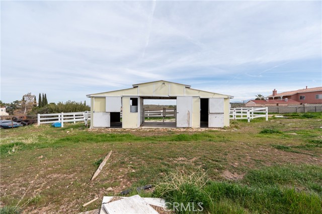 Detail Gallery Image 52 of 61 For 957 Sierra Hills Ln, Palmdale,  CA 93550 - 3 Beds | 2 Baths