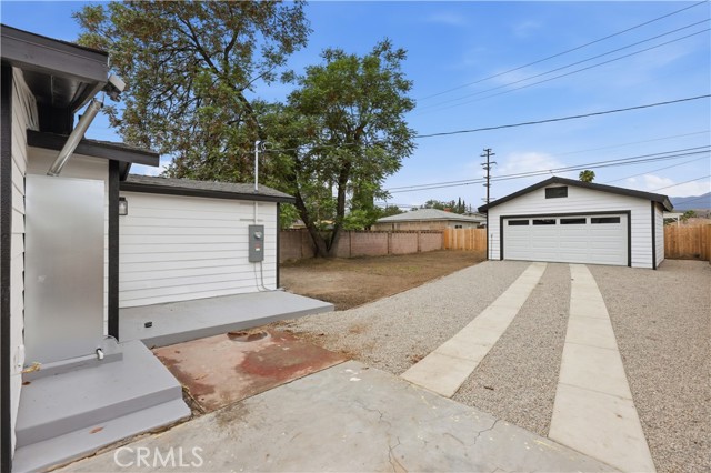 Detail Gallery Image 15 of 19 For 1094 W Evans, San Bernardino,  CA 92411 - 3 Beds | 2 Baths