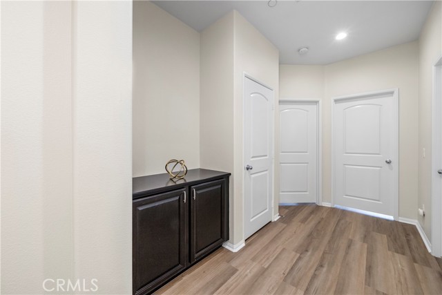 8022 Cresta Bella Road, Rancho Cucamonga CA: https://media.crmls.org/medias/0a721af5-31fa-479c-b26b-9f17c957fe7f.jpg