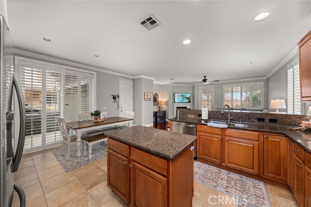 5739 Nutwood Place, Rancho Cucamonga CA: https://media.crmls.org/medias/0a7237f9-68b7-41b8-b878-1a8bbfa432bd.jpg