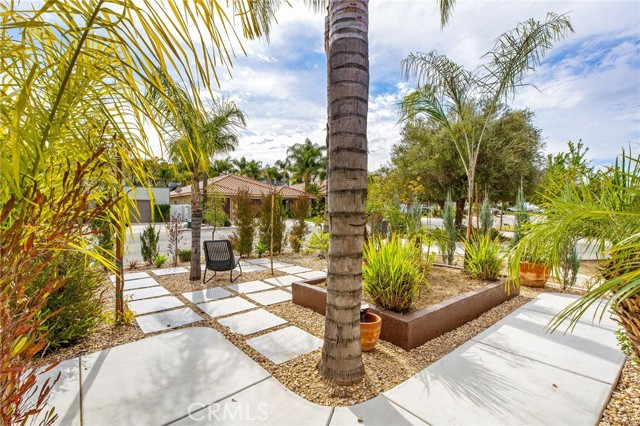 Detail Gallery Image 3 of 60 For 23572 Continental Dr, Canyon Lake,  CA 92587 - 3 Beds | 2 Baths