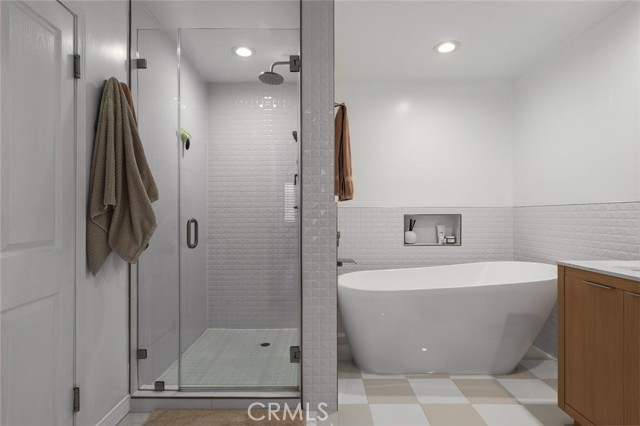 Detail Gallery Image 22 of 31 For 11740 W Sunset Bld #14,  Los Angeles,  CA 90049 - 2 Beds | 3 Baths