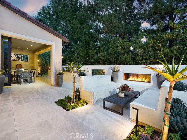 Detail Gallery Image 61 of 68 For 127 Larksong, Irvine,  CA 92602 - 6 Beds | 6/1 Baths