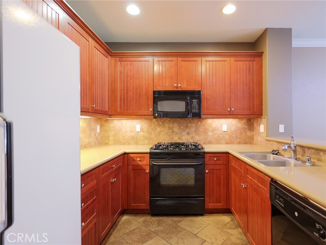 1500 Amsterdam Court, Upland CA: https://media.crmls.org/medias/0a742323-6d27-498a-bb95-5266934facea.jpg