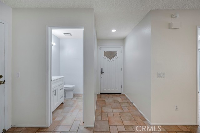 Detail Gallery Image 25 of 46 For 1139 Mountain Gate Rd, Upland,  CA 91786 - 2 Beds | 1/1 Baths