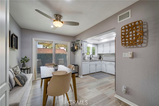 Image 17 for 75295 Pino DR