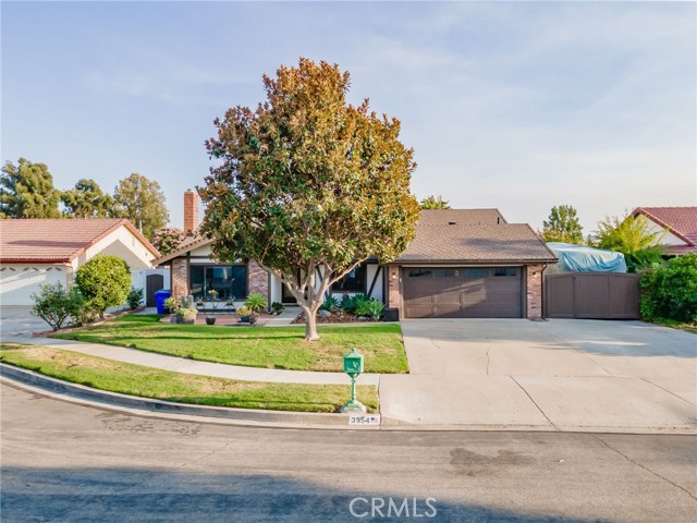 Detail Gallery Image 1 of 59 For 3954 Stell Dr, Simi Valley,  CA 93063 - 3 Beds | 2 Baths