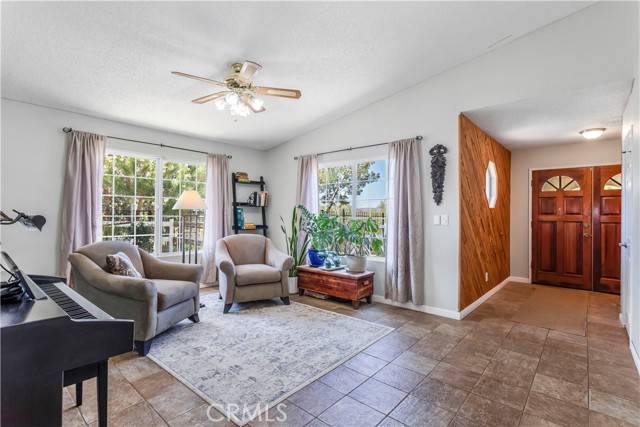 Detail Gallery Image 4 of 44 For 33660 White Feather Rd, Acton,  CA 93510 - 4 Beds | 2 Baths