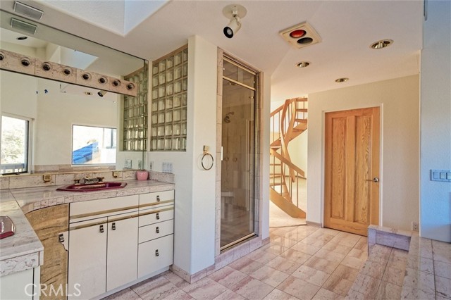 Detail Gallery Image 14 of 22 For 24142 Viejas Grade Rd, Descanso,  CA 91916 - 4 Beds | 4/1 Baths