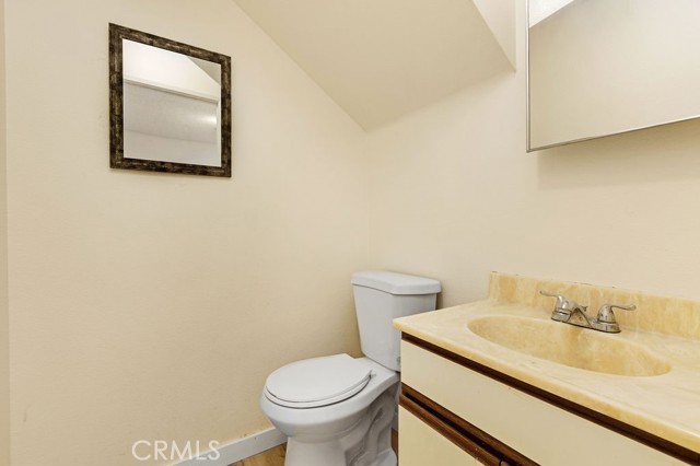 Detail Gallery Image 15 of 33 For 3727 Selby Ave a,  Los Angeles,  CA 90034 - 3 Beds | 3 Baths