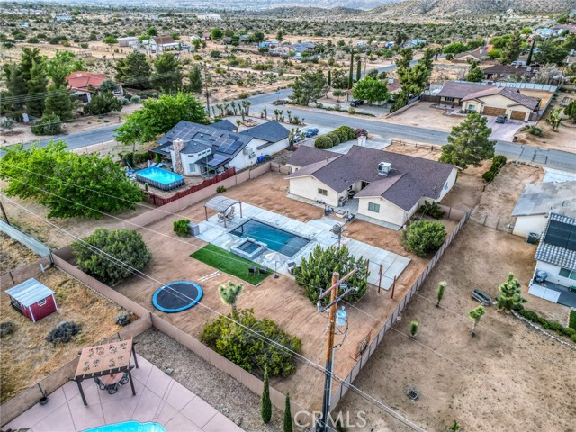 Detail Gallery Image 43 of 59 For 57731 San Tropeze, Yucca Valley,  CA 92284 - 5 Beds | 3 Baths