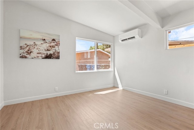 Detail Gallery Image 16 of 45 For 1864 S Hamilton Bld, Pomona,  CA 91766 - 3 Beds | 1 Baths