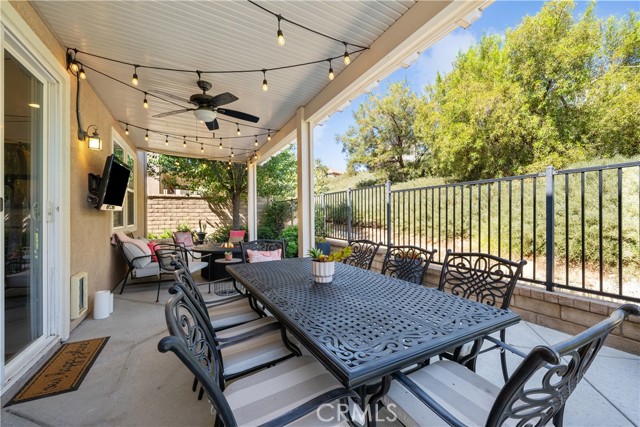 Detail Gallery Image 29 of 35 For 28821 Panorama Ct, Valencia,  CA 91354 - 4 Beds | 3 Baths