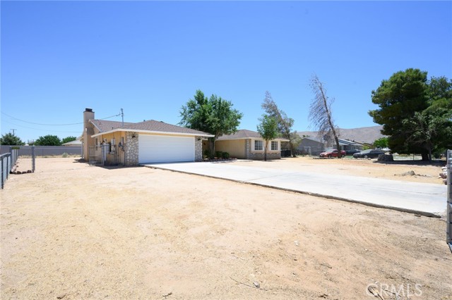 Image 3 for 10863 Cochiti Rd, Apple Valley, CA 92308