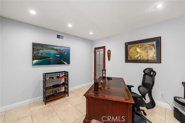 1738 N Ukiah Way, Upland CA: https://media.crmls.org/medias/0a7a8be3-c42f-4639-a4dc-d08b3ff8a905.jpg