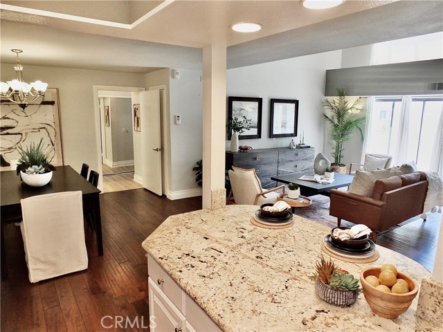 4138 E Mendez Street, Long Beach CA: https://media.crmls.org/medias/0a7bab21-912d-4177-852a-746691d402d0.jpg
