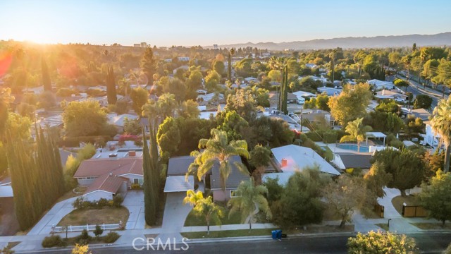 Detail Gallery Image 35 of 37 For 6245 Jumilla Ave, Woodland Hills,  CA 91367 - 3 Beds | 3 Baths