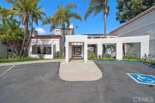 5145 Tortuga Drive, Huntington Beach CA: https://media.crmls.org/medias/0a7c70a1-96bc-4da9-afbf-f80b760b6118.jpg