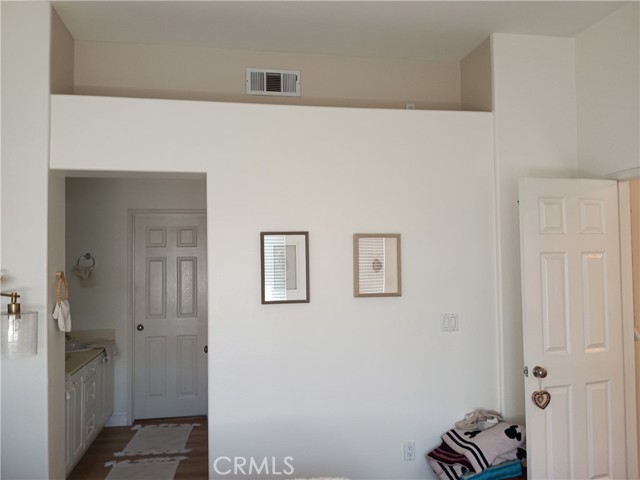 Detail Gallery Image 7 of 30 For 335 W Summerfield, Anaheim,  CA 92802 - 3 Beds | 2/1 Baths