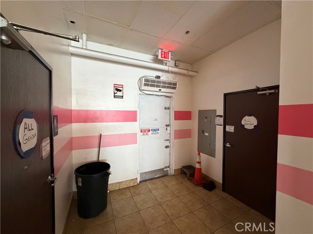 716 E Arrow Highway, Pomona CA: https://media.crmls.org/medias/0a7dae9e-4a13-4e3f-85e7-9d51a588f8e6.jpg