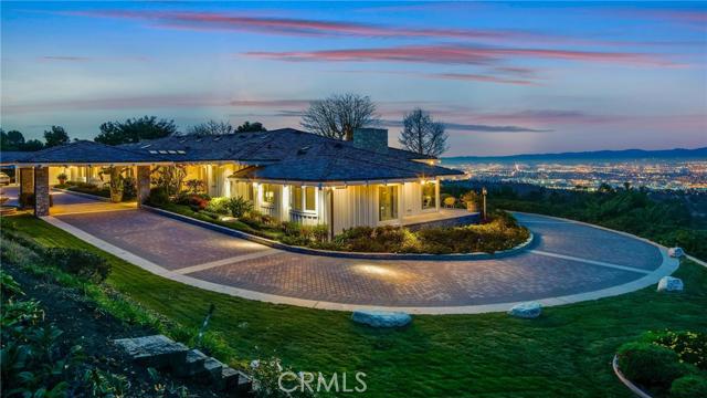 22 Portuguese Bend Road, Rolling Hills, California 90274, 6 Bedrooms Bedrooms, ,2 BathroomsBathrooms,Residential,Sold,Portuguese Bend,PV16031260