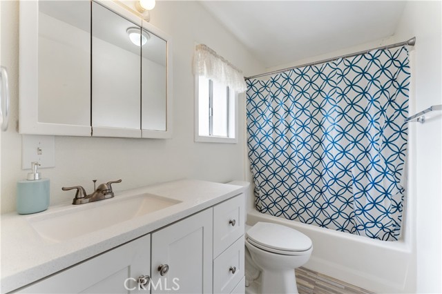 17105 Aragon Drive, Perris CA: https://media.crmls.org/medias/0a7df278-c14b-4132-80bf-7fc05713eb7b.jpg