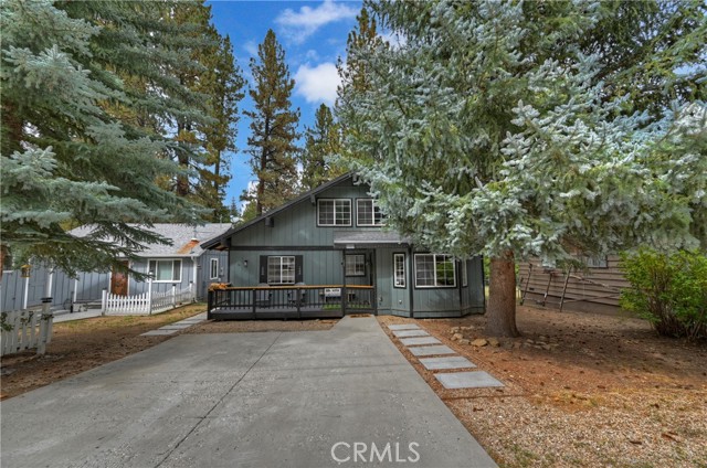 42824 Cedar Avenue, Big Bear Lake, CA 92315