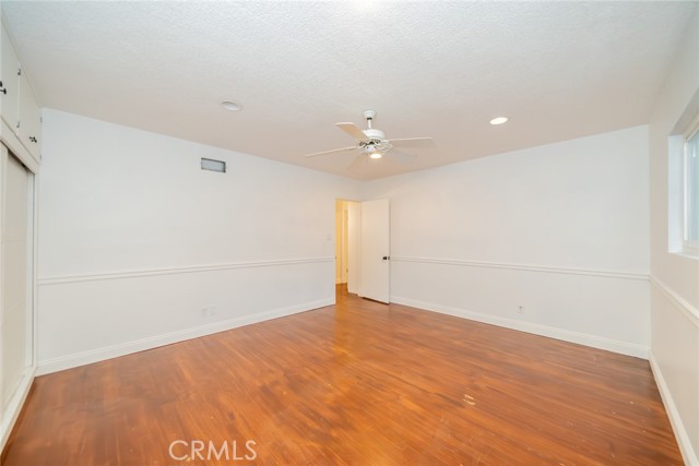 533 Via Vista Dr, Redlands CA: https://media.crmls.org/medias/0a807401-12e0-4b94-b021-c58390289854.jpg