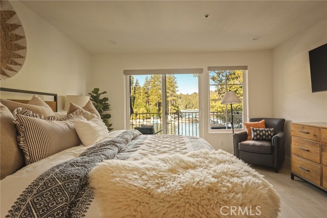 366 Lake Resort, Lake Arrowhead, CA 92352