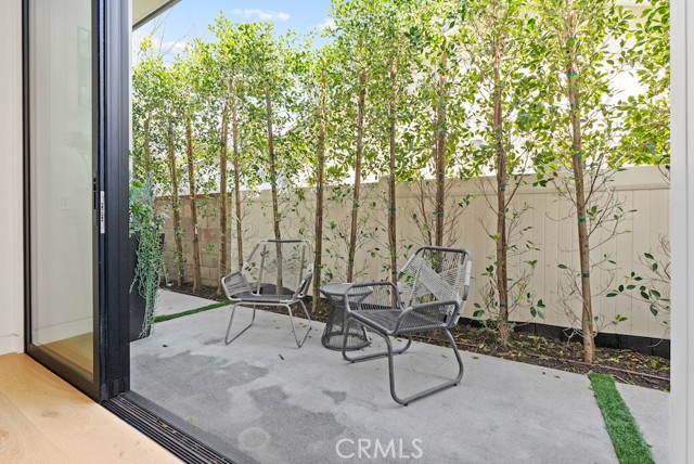 Detail Gallery Image 26 of 57 For 5727 Cahill Ave, Tarzana,  CA 91356 - 4 Beds | 4/1 Baths
