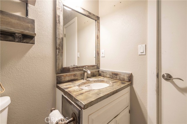 Detail Gallery Image 17 of 43 For 276 Stanford Way, Big Bear City,  CA 92314 - 4 Beds | 2 Baths