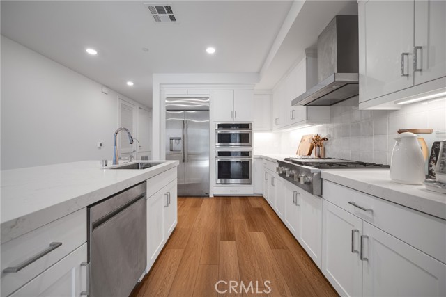 Detail Gallery Image 6 of 21 For 1310 Rivington, Irvine,  CA 92612 - 2 Beds | 2/1 Baths