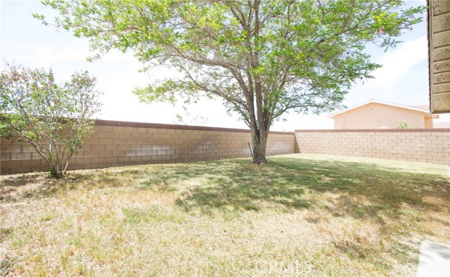 Detail Gallery Image 16 of 19 For 1254 W Avenue H4, Lancaster,  CA 93534 - 3 Beds | 2 Baths