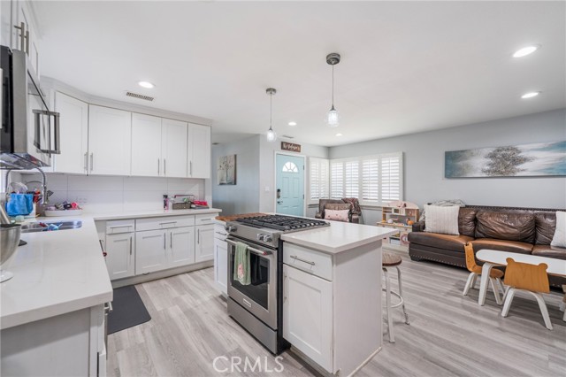 622 S Indiana Street, Anaheim CA: https://media.crmls.org/medias/0a843a16-9516-47cf-9e4e-8fa68a1e2881.jpg