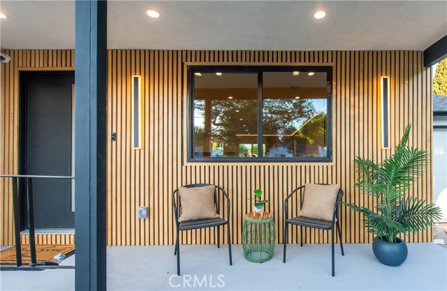 Detail Gallery Image 38 of 47 For 5864 Jamieson Ave, Encino,  CA 91316 - 3 Beds | 3 Baths