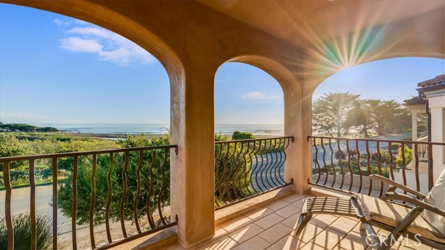 Image 39 of 74 For 5710 Moonstone Beach