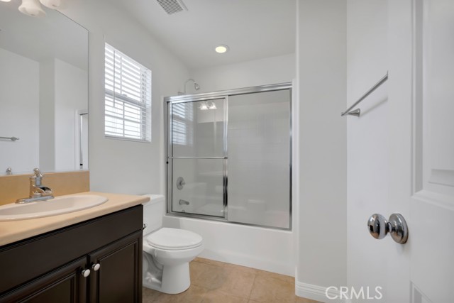 20212 Pienza Lane, Porter Ranch CA: https://media.crmls.org/medias/0a85559c-b0e5-4101-969b-f54f584e8fc8.jpg