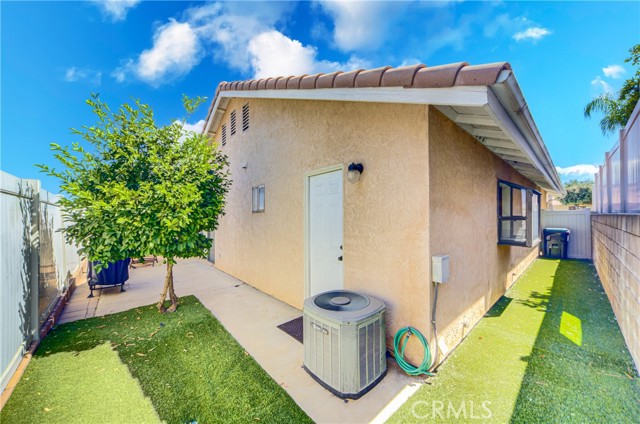 Detail Gallery Image 16 of 17 For 28275 Encino Dr, Menifee,  CA 92586 - 2 Beds | 2 Baths