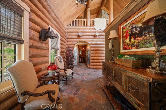 26000 Deertrail Drive, Tehachapi CA: https://media.crmls.org/medias/0a863d57-1e62-4ba6-a80e-42dff2aedbe4.jpg