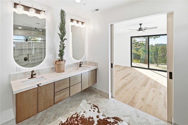 Image 23 of 75 For 455 Tanglewood