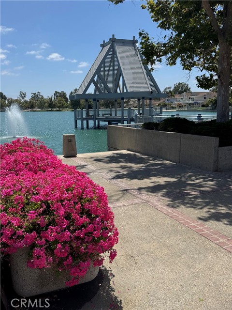 12 Wildbrook, Irvine CA: https://media.crmls.org/medias/0a86a6bc-f96e-494d-b7d7-04f5b47c3c84.jpg
