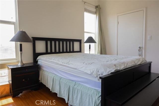 13707 S Budlong Avenue, Gardena CA: https://media.crmls.org/medias/0a86f755-6d3d-460f-b23b-e979e5691ffb.jpg