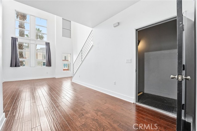 Detail Gallery Image 13 of 29 For 911 E Santa Ana, Santa Ana,  CA 92701 - 1 Beds | 2/1 Baths