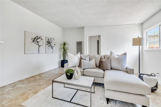 Detail Gallery Image 22 of 60 For 8873 Coolhurst Dr, Pico Rivera,  CA 90660 - 3 Beds | 2 Baths