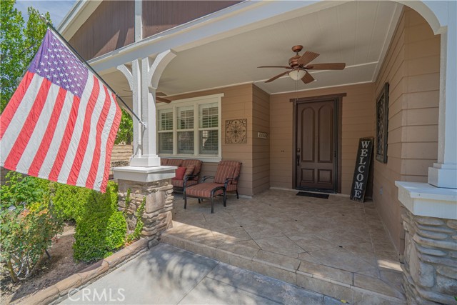 25505 Brighton Place, Stevenson Ranch CA: https://media.crmls.org/medias/0a879949-6cc6-4c59-81ca-61f5b4615a49.jpg