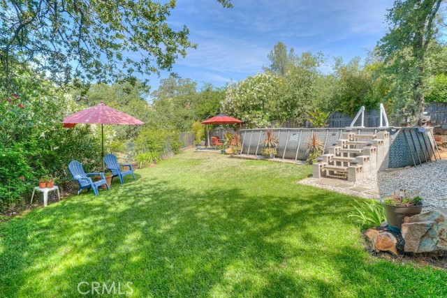 12 Hanging Tree Court, Oroville CA: https://media.crmls.org/medias/0a87b870-f196-4b13-a81d-c6e52e9bd09b.jpg