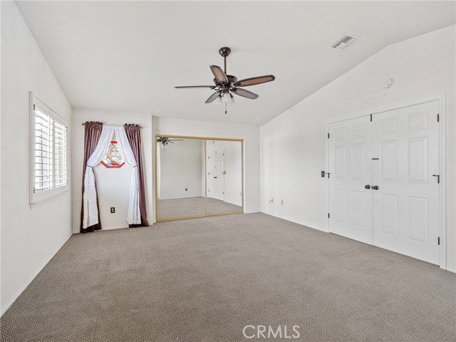 12596 Whispering Springs Road, Victorville CA: https://media.crmls.org/medias/0a8a5878-3efb-4f32-a71a-2809fa92d64b.jpg