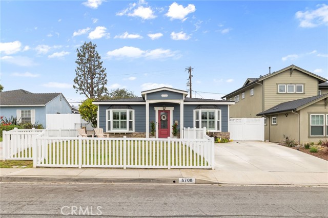 Detail Gallery Image 2 of 36 For 5708 Clearsite St, Torrance,  CA 90505 - 3 Beds | 2 Baths