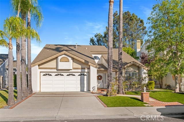 Detail Gallery Image 1 of 11 For 16 Coralwind, Aliso Viejo,  CA 92656 - 4 Beds | 3 Baths