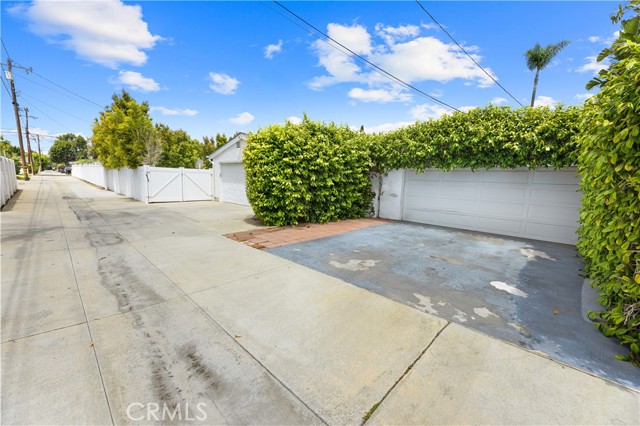 Detail Gallery Image 32 of 32 For 317 Walnut St, Costa Mesa,  CA 92627 - 4 Beds | 2 Baths